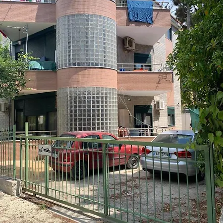 Quiet Place Apartment